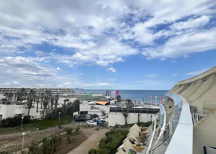 17c, Heliopolis C Au Village Naturiste *